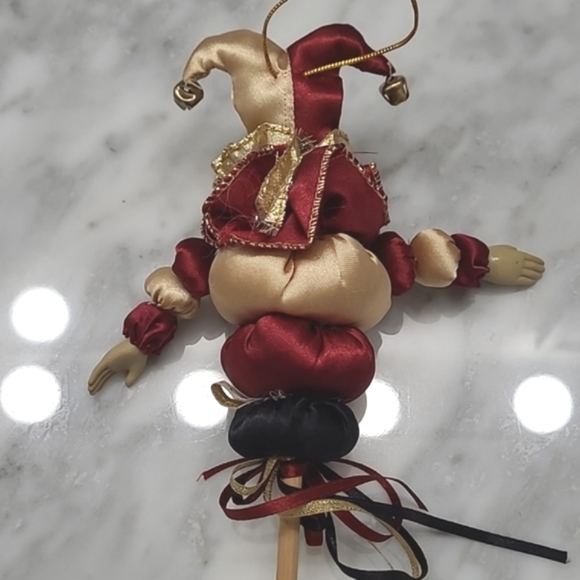 Wayne Kleski Katherine's Collection Jester Stick Ornament - Picture 6 of 13